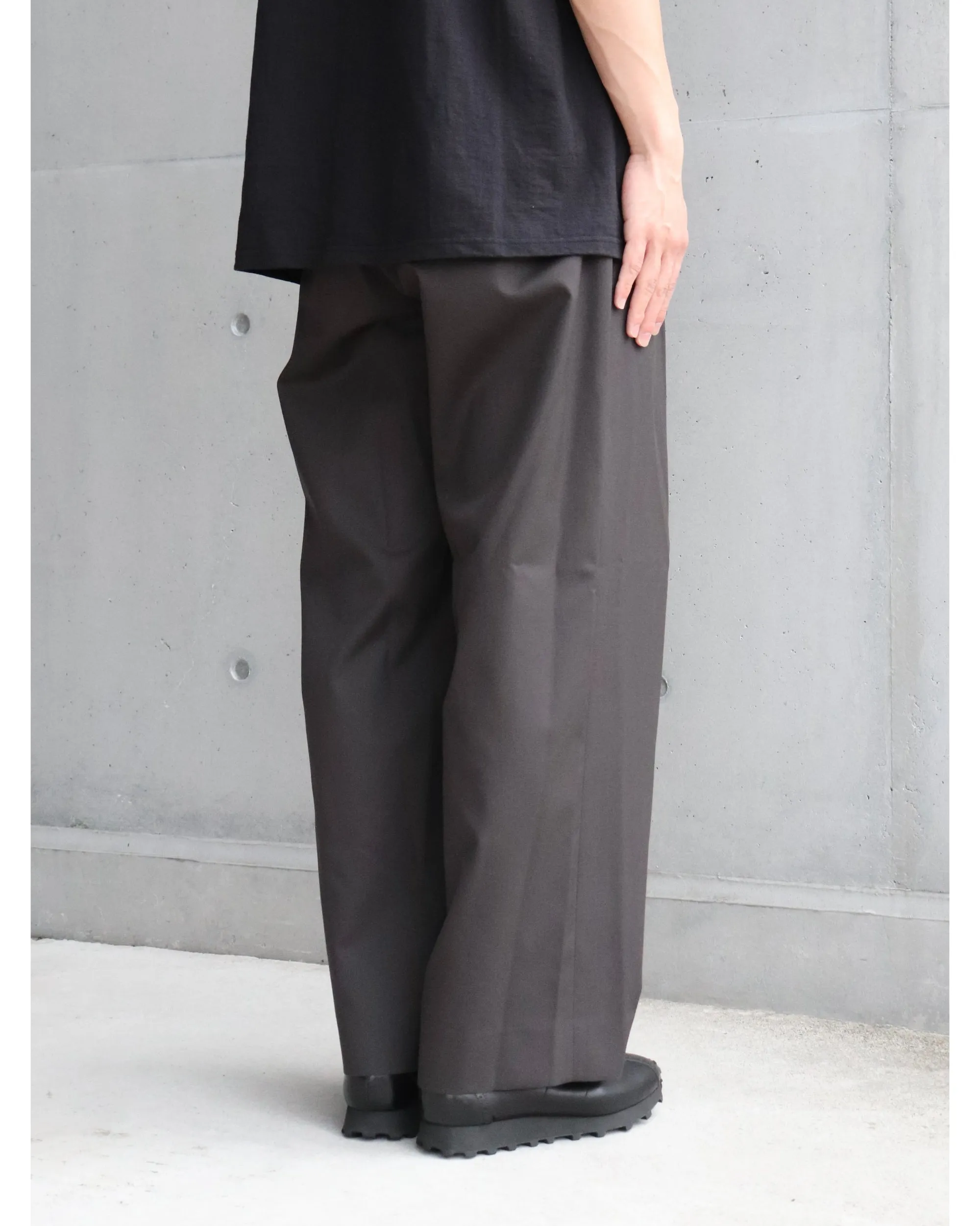 EASY WIDE TROUSERS GREY KHAKI