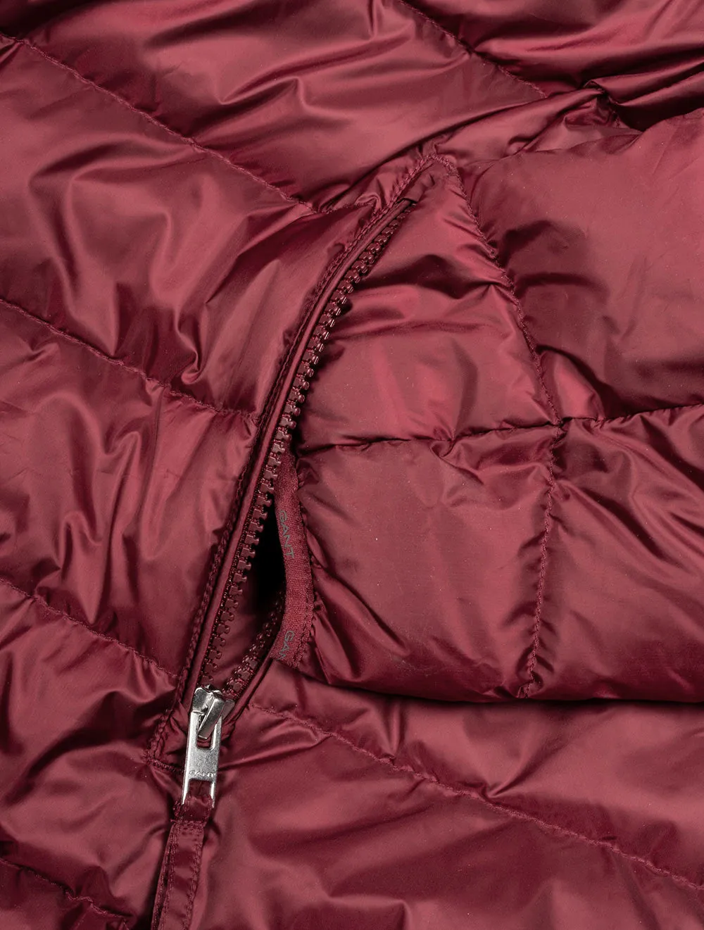 Light Down Jacket Cabernet Red