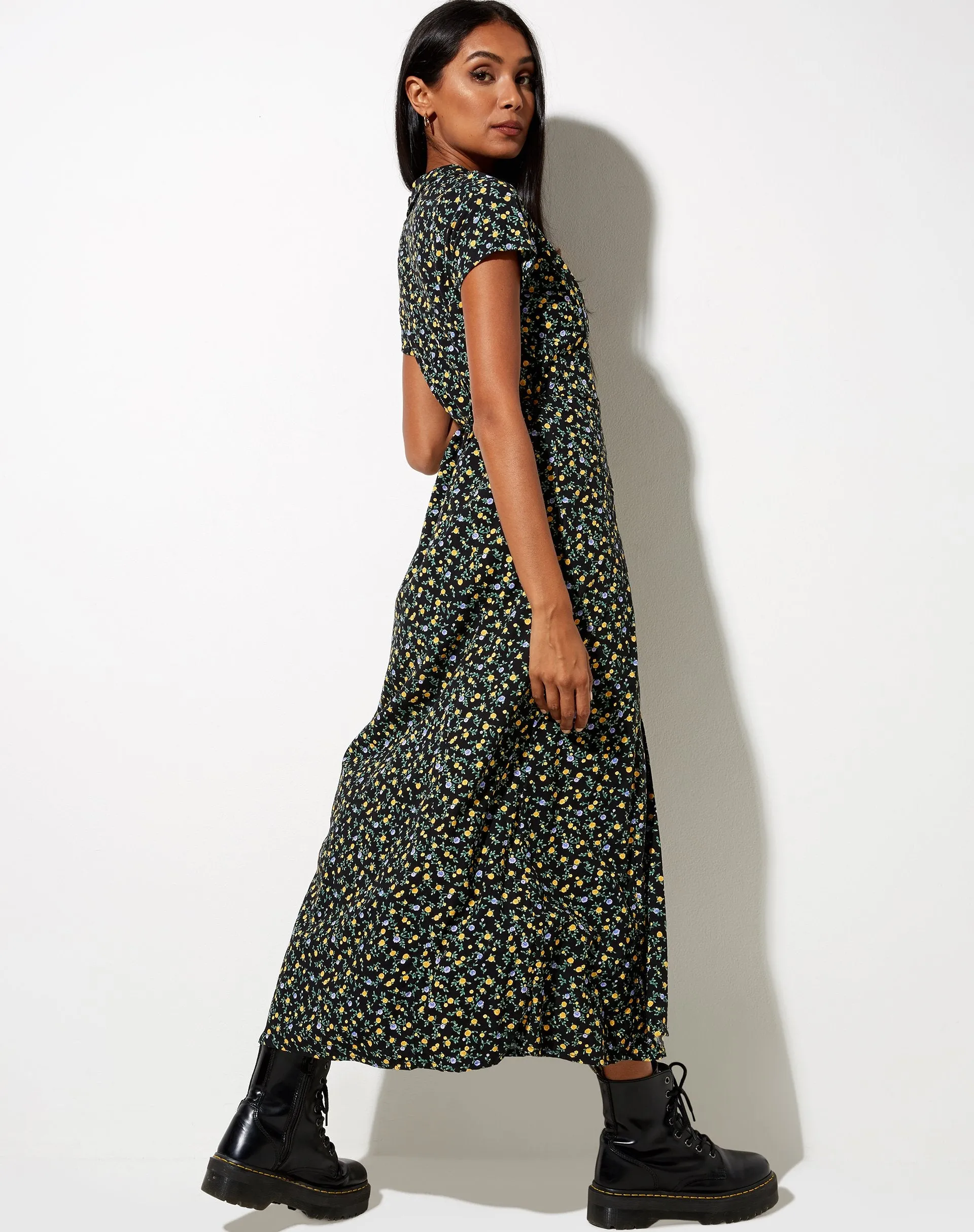 Salara Midi Dress in Flowing Flower Black