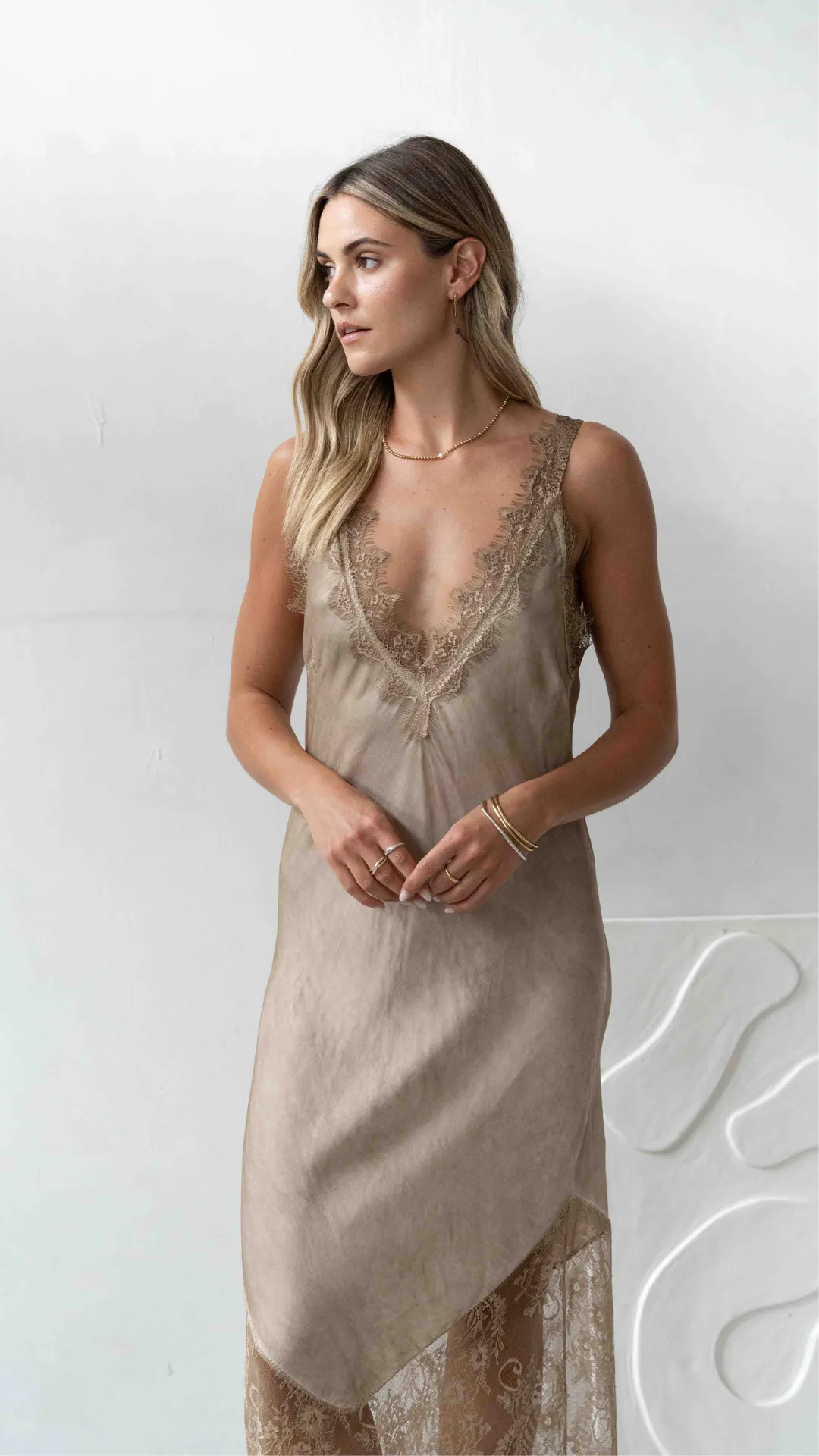 SOLANGE SLIP DRESS - SAND