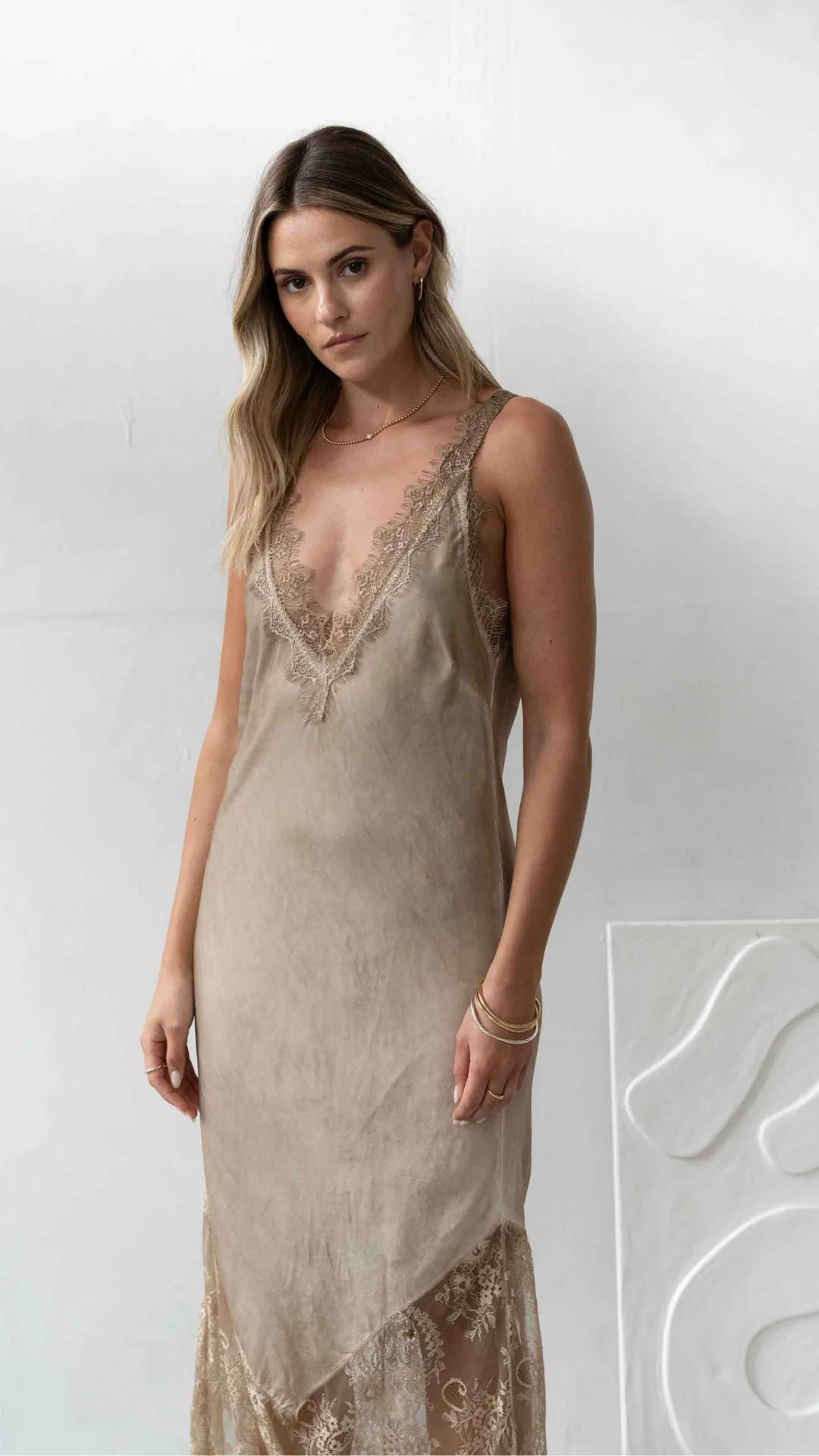 SOLANGE SLIP DRESS - SAND