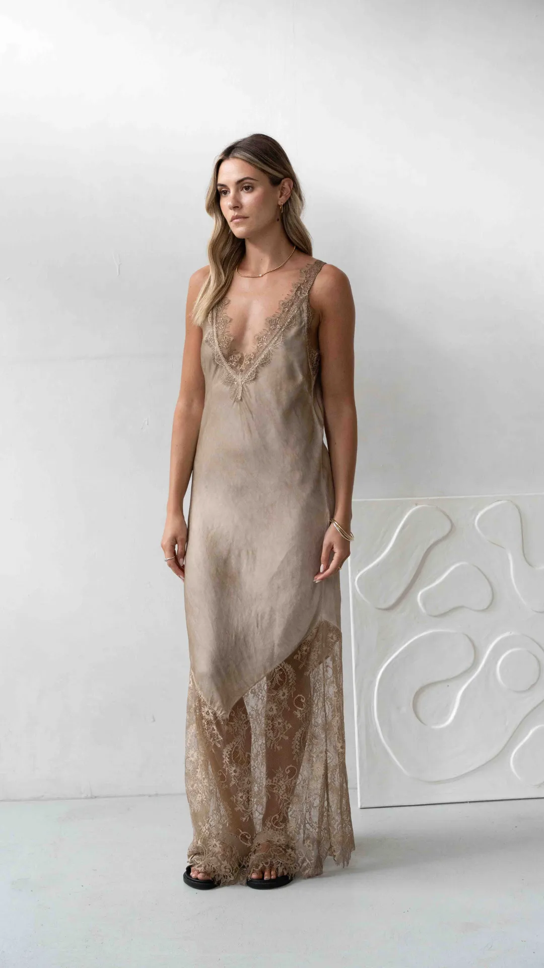 SOLANGE SLIP DRESS - SAND